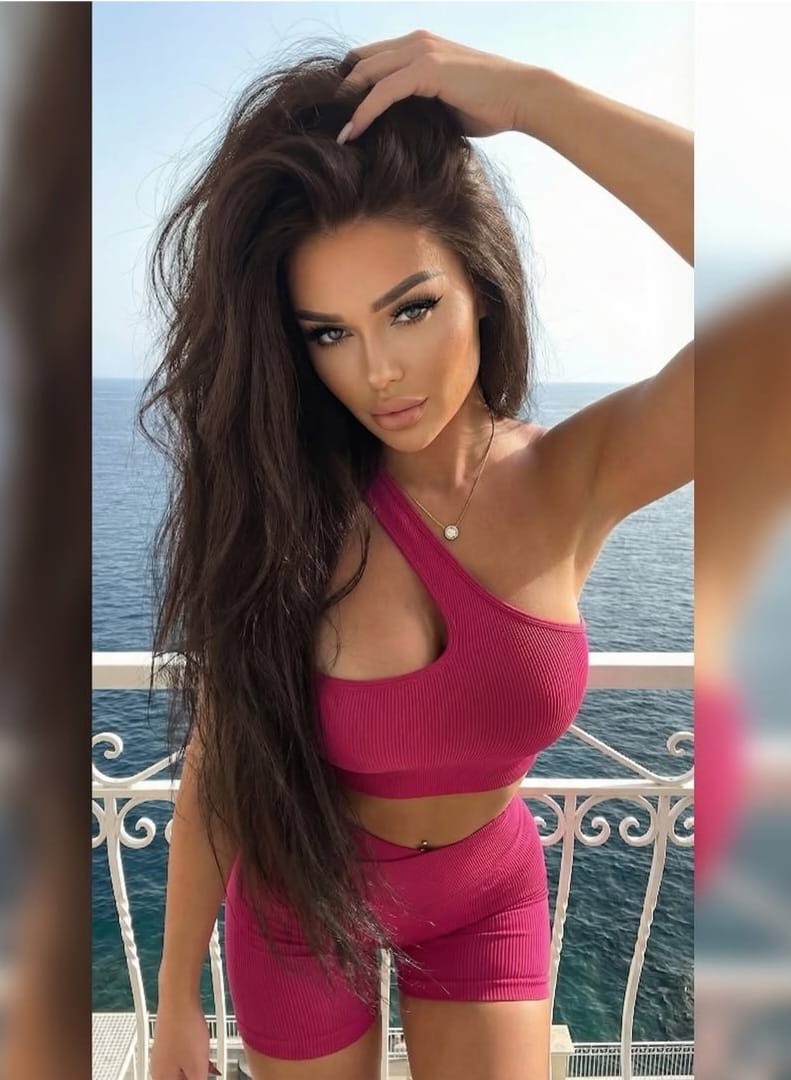 מארחת סקסית מקצוענית – בירושלים
